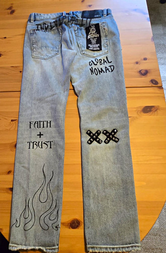 Jeans cult individuality - jeans,