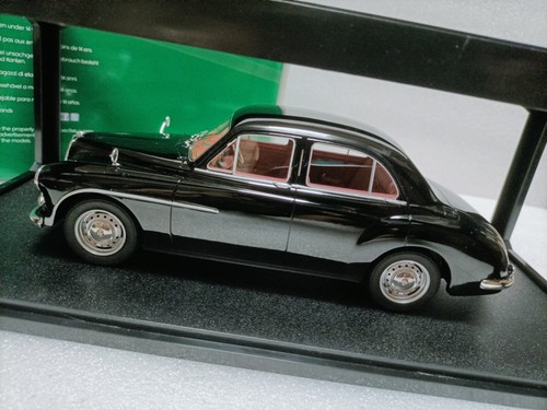 Modellino auto berlina cult - modellino,